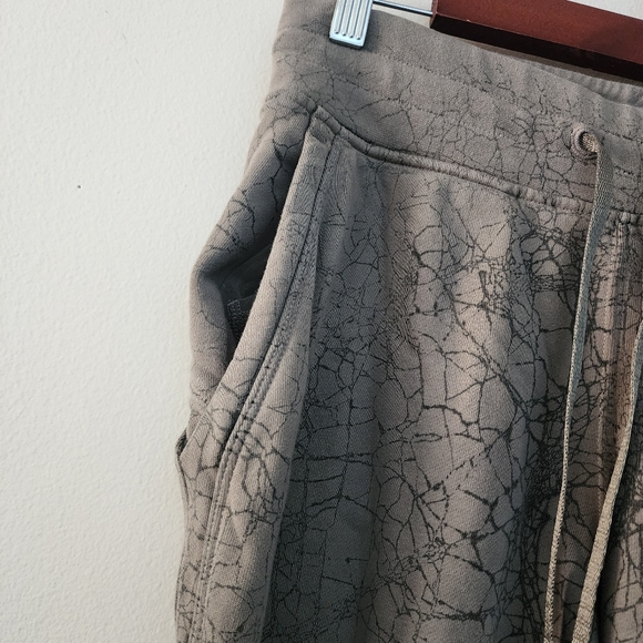 Lululemon Warm Down Jogger Pants  Thread Dye Slim Fit Mid Rise Cotton Terry  8 - Picture 5 of 9